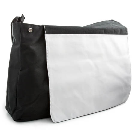 GU5 Large Messenger Bag GU5 Large Messenger Bag